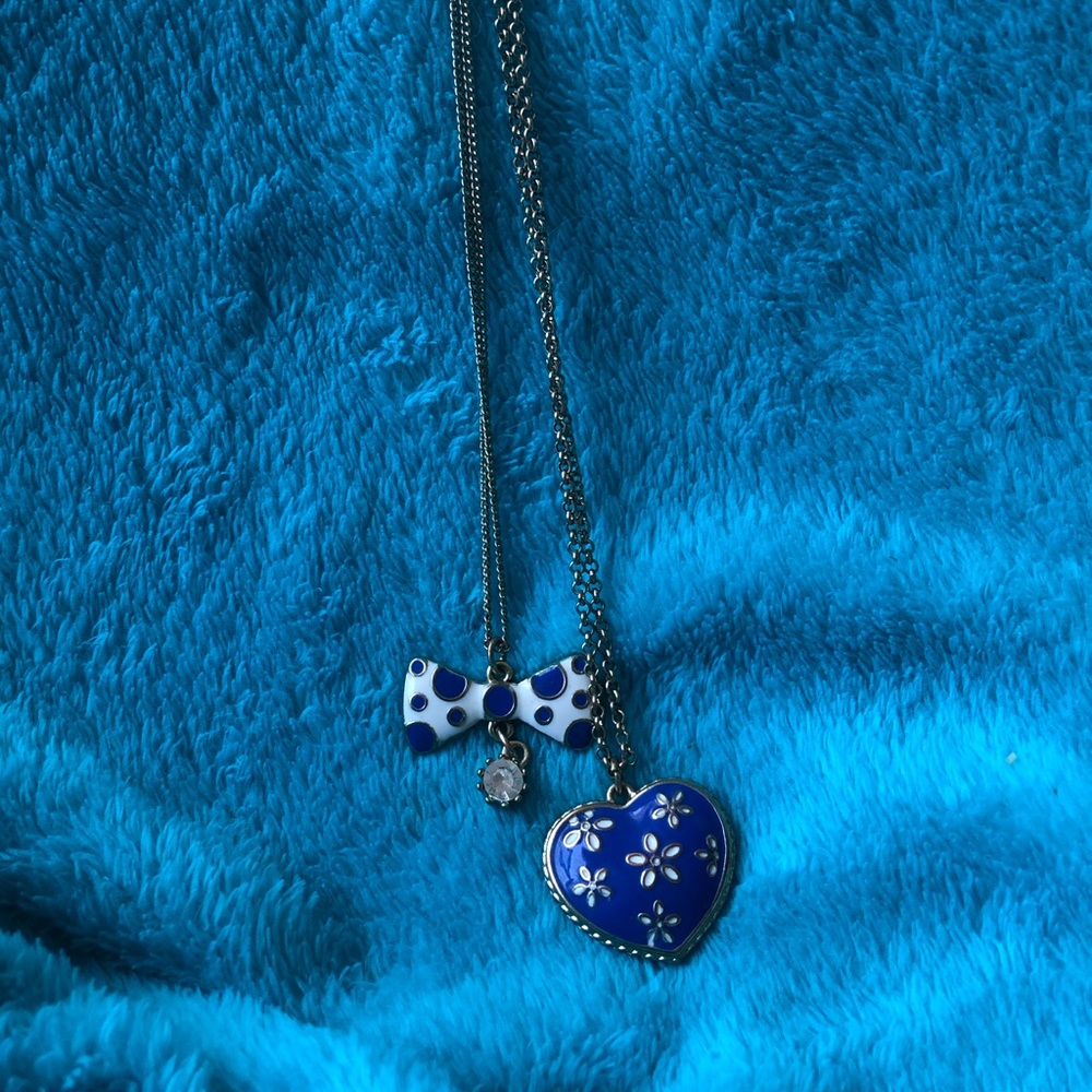 Betsey Johnson blue and white bow heart necklace